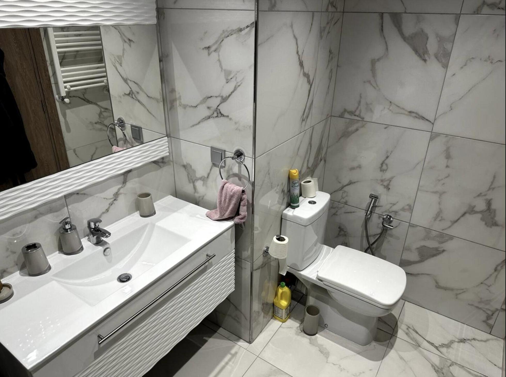 Apartment Charmante Avec Piscine A